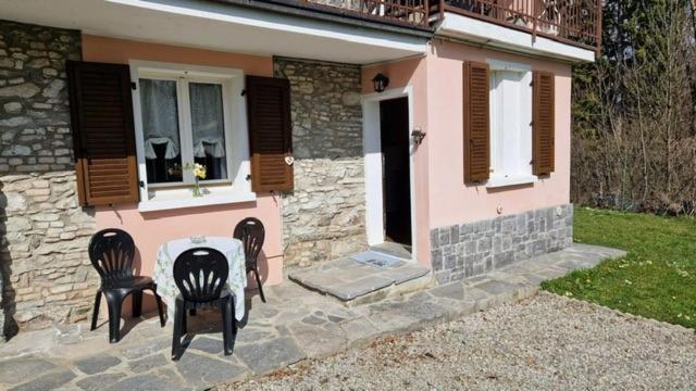 Cascina Del Galin Apartment Lanzo dʼIntelvi Exterior foto